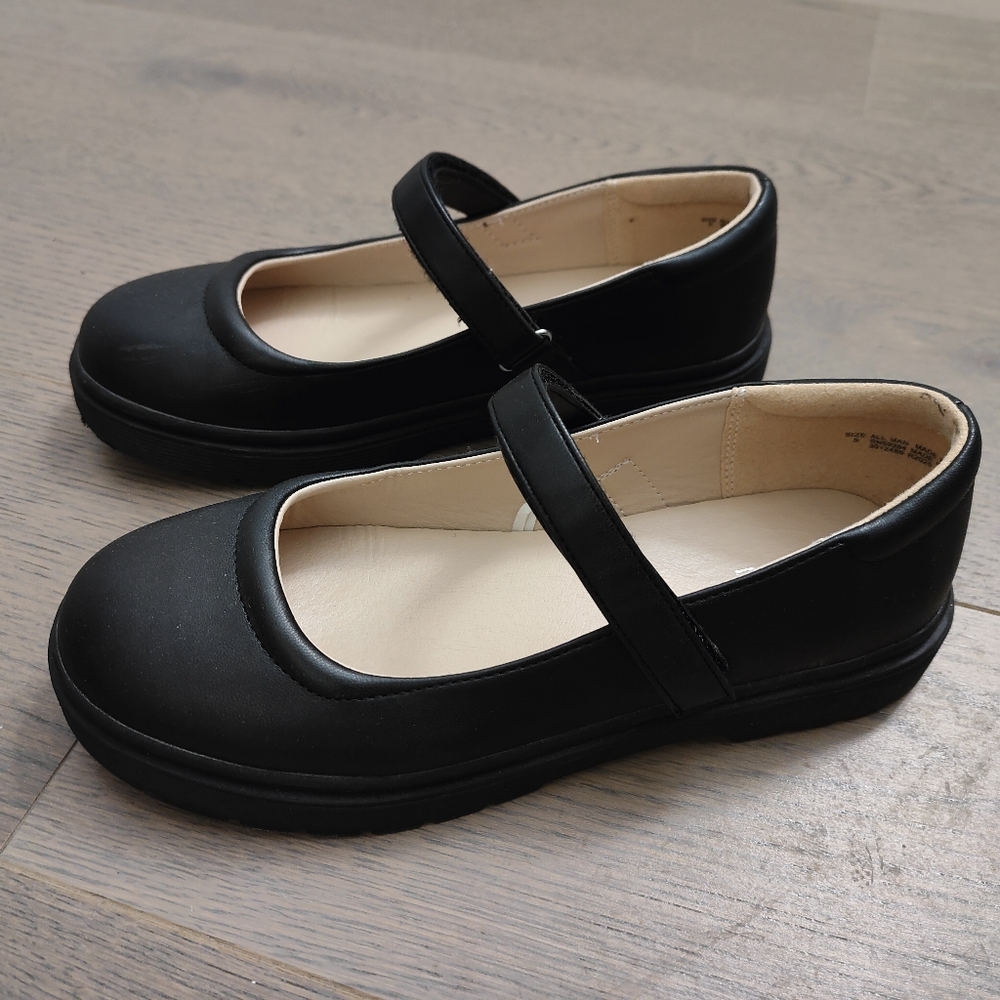 The Children's Place Girls Closed Toe Maryjane Flats big kid size5